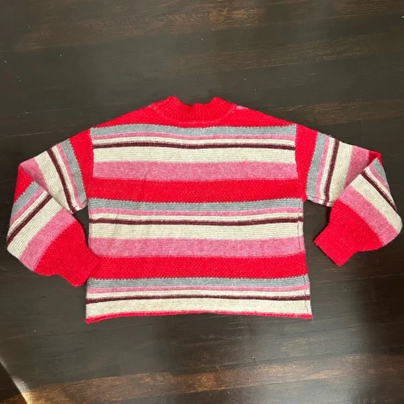 NEW Jessica Simpson Striped Red and Pink Women's Sweater - Picture 5 of 5